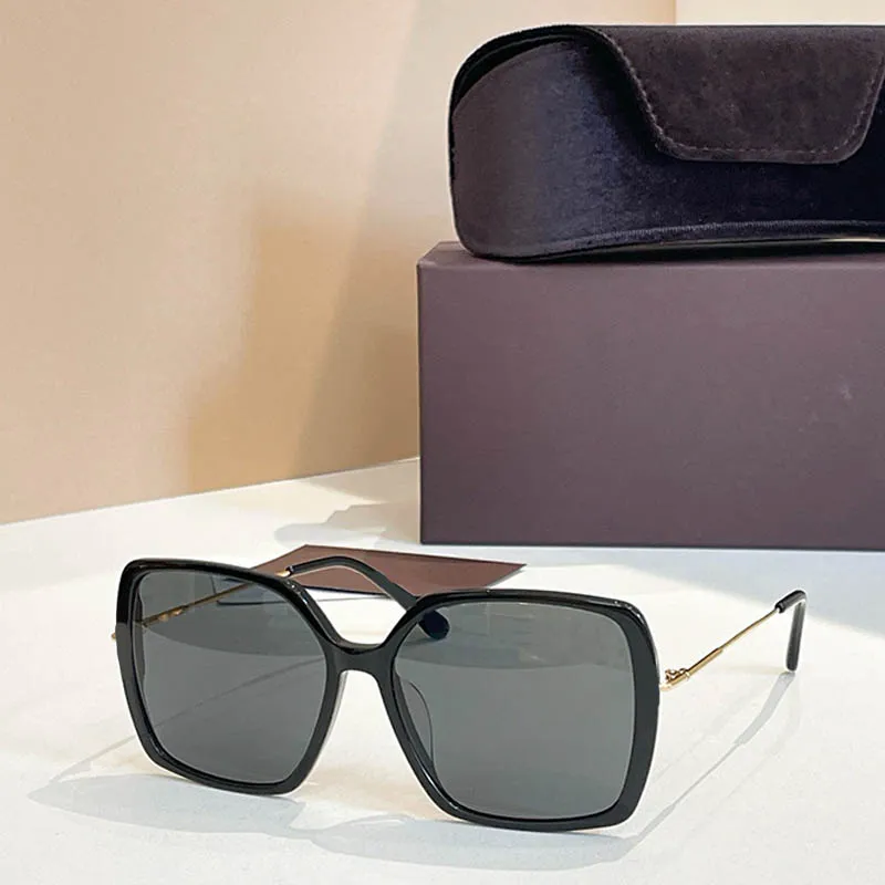 Large Square Frame Sunglasses with Polarized Resin Lenses  display picture 1