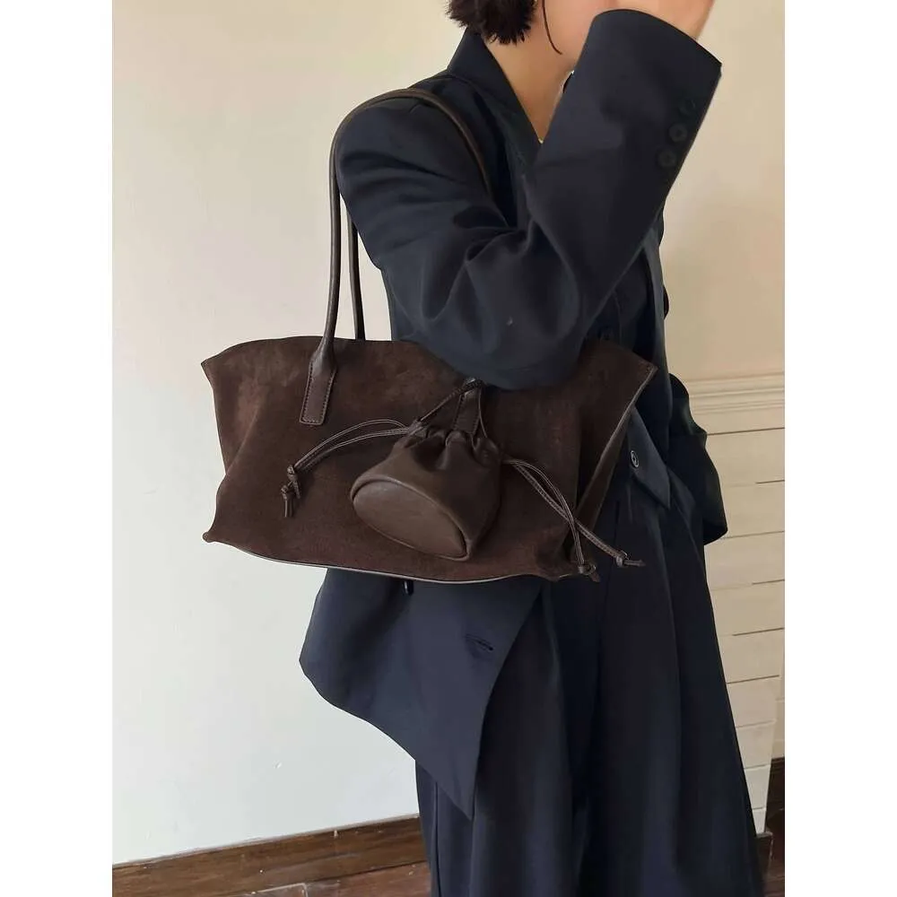 Borsa a spalla da donna in camoscio oversize tote casual di lusso_voghion.com