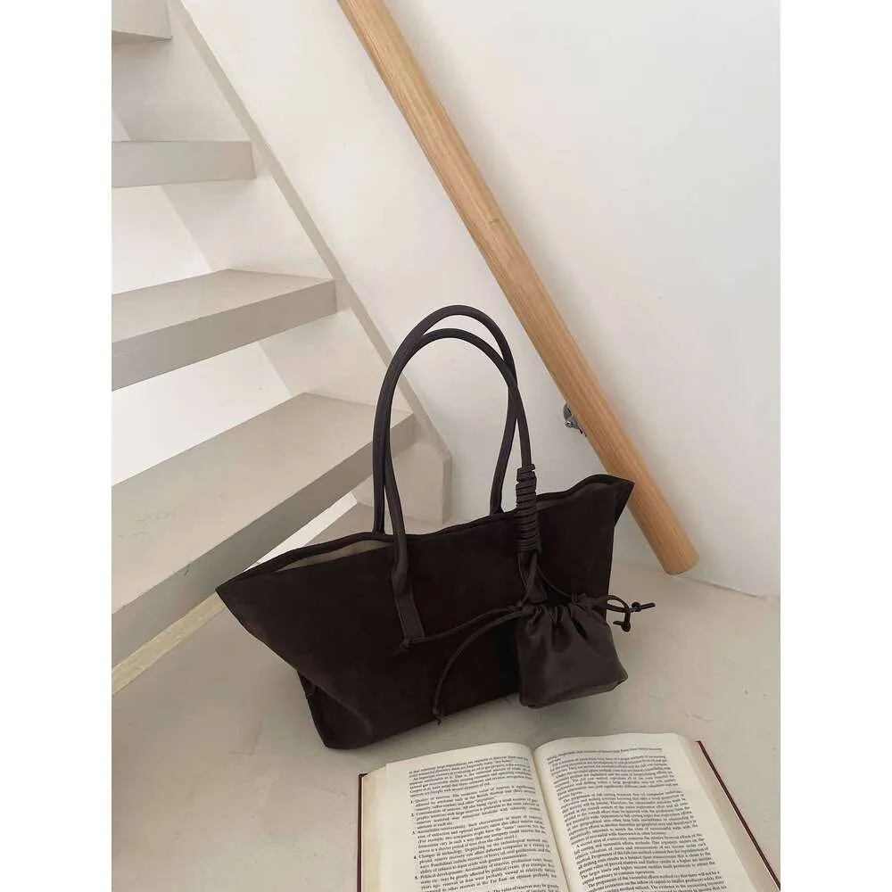 Borsa a spalla da donna in camoscio oversize tote casual di lusso_voghion.com