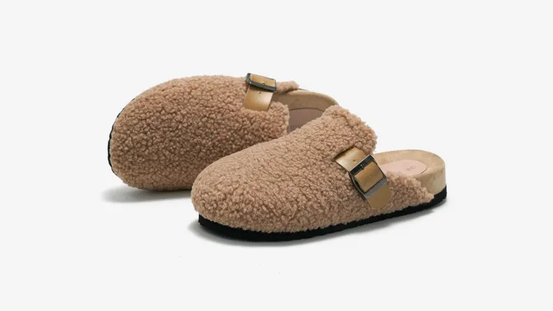 Camel Teddy Fleece Clogs For Winter Warmth With Adjustable Buckle_voghion.com