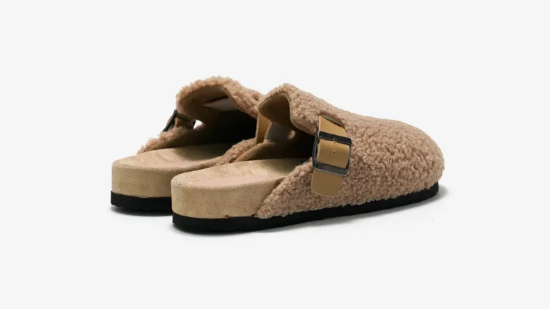 Camel Teddy Fleece Clogs For Winter Warmth With Adjustable Buckle_voghion.com