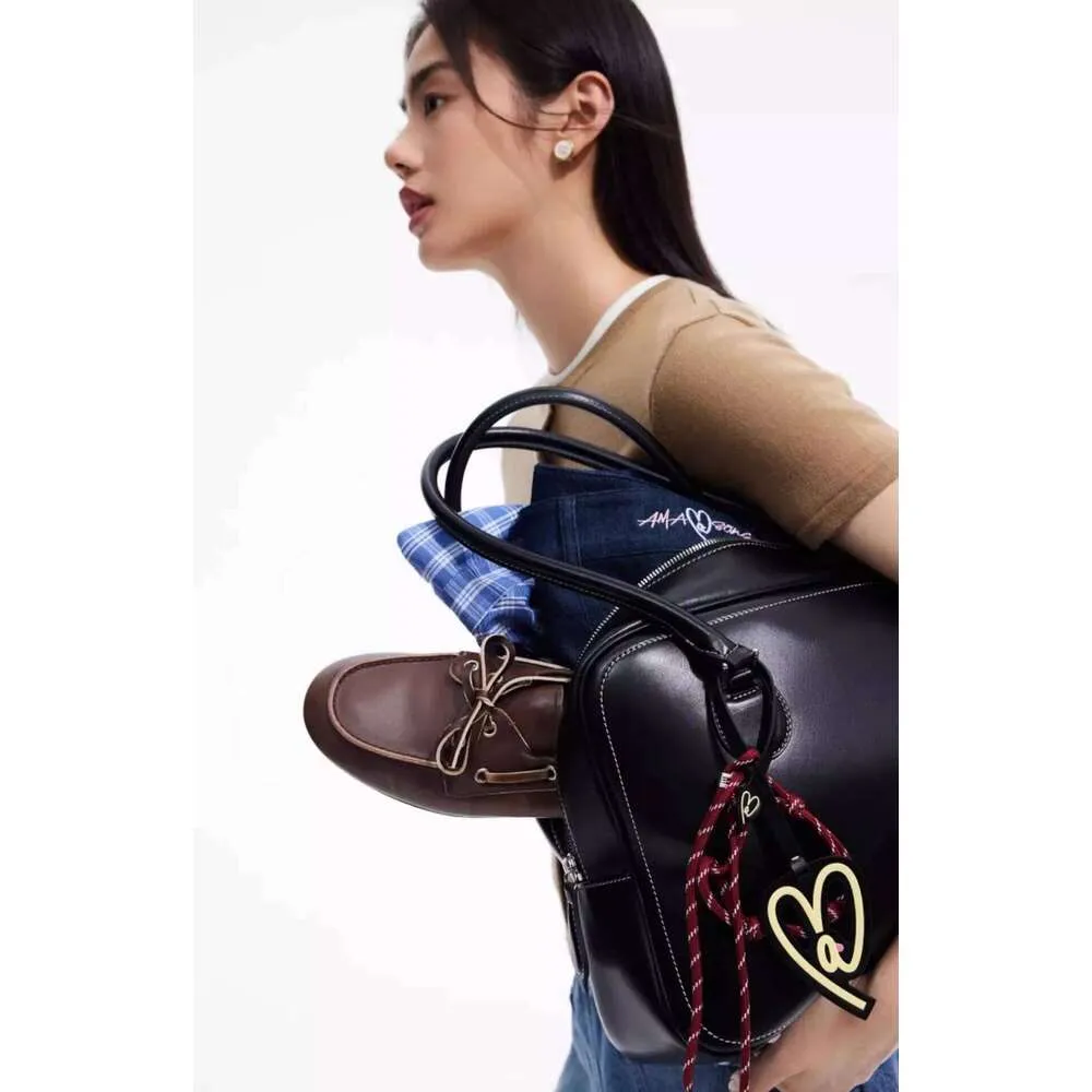 Heart Shaped Tote Handbag Large Capacity Shoulder Crossbody Bag_voghion.com