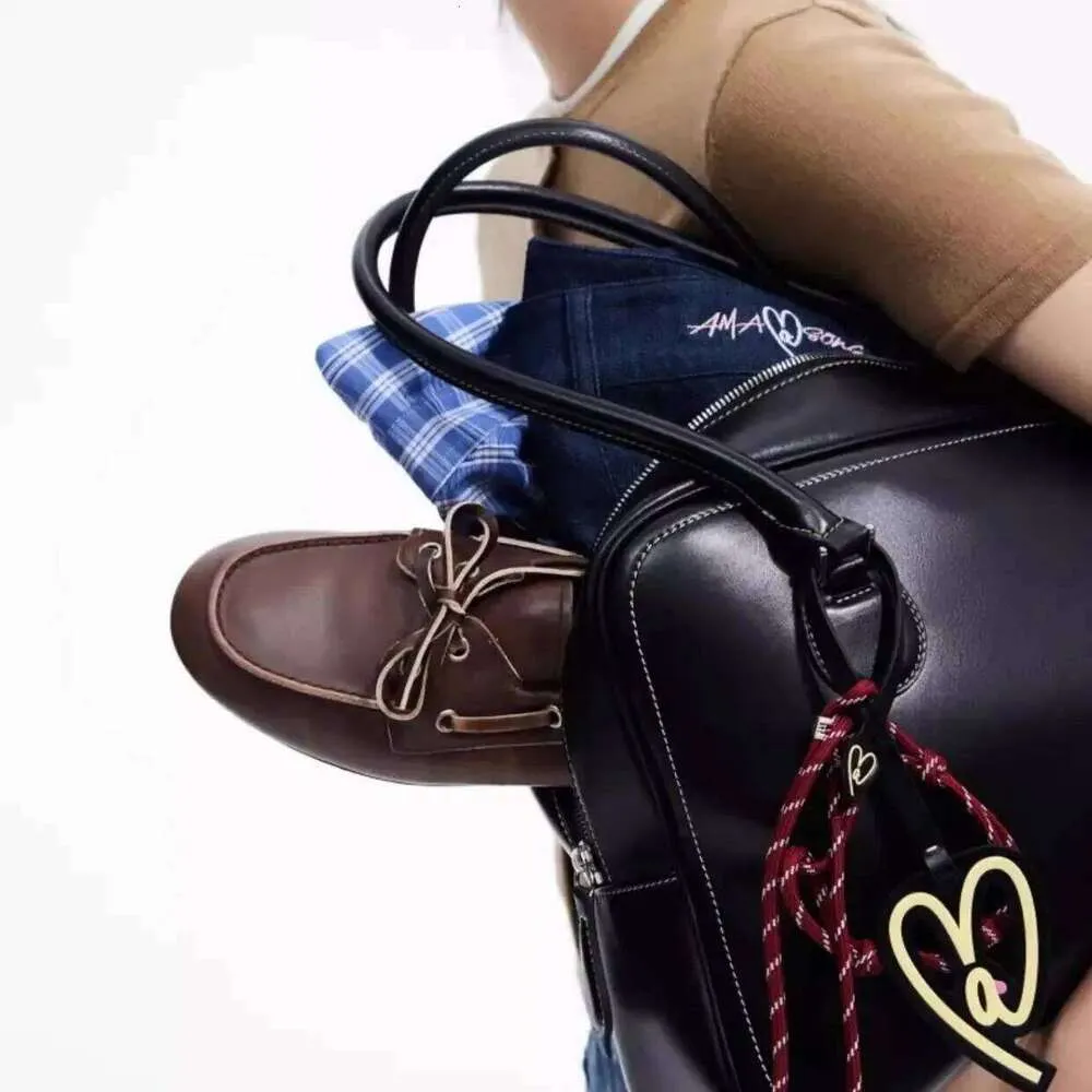 Toast Large Capacity Tote Handbag Shoulder Crossbody Bag Heart Shaped Soft Suotong26129_voghion.com