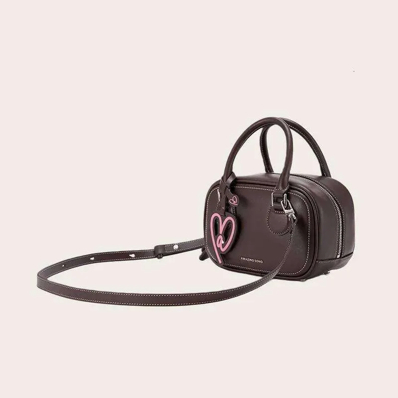 Toast Large Capacity Tote Handbag Shoulder Crossbody Bag Heart Shaped Soft Suotong26129_voghion.com