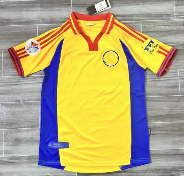 ルーマニア代表チーム 2025 2026 サッカーユニフォーム HAGI MARIN