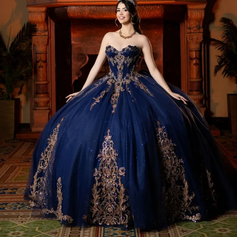 sweet 16 royal blue quinceañera dresses Glittering Off Shoulder Quinceanera Ball... From Zaomeng321, $288.02 Wedding dress Size:XL (17.5 US) patron de couture pour filles Port Authority Women's Long while the lace