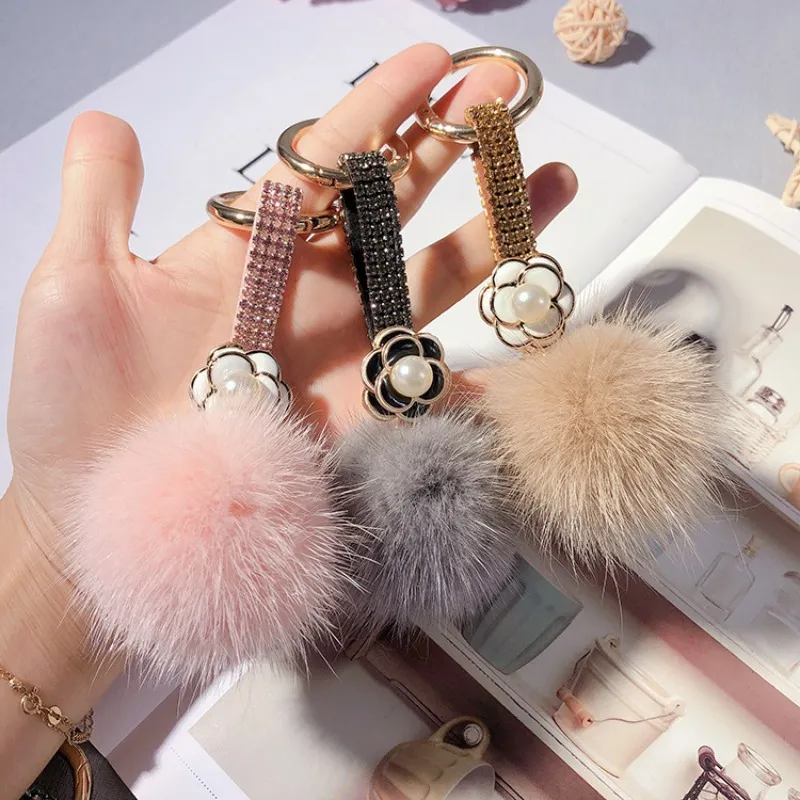 Rhinestone Camellia Keychain With Fluffy Mink Ball Bag Charm_voghion.com