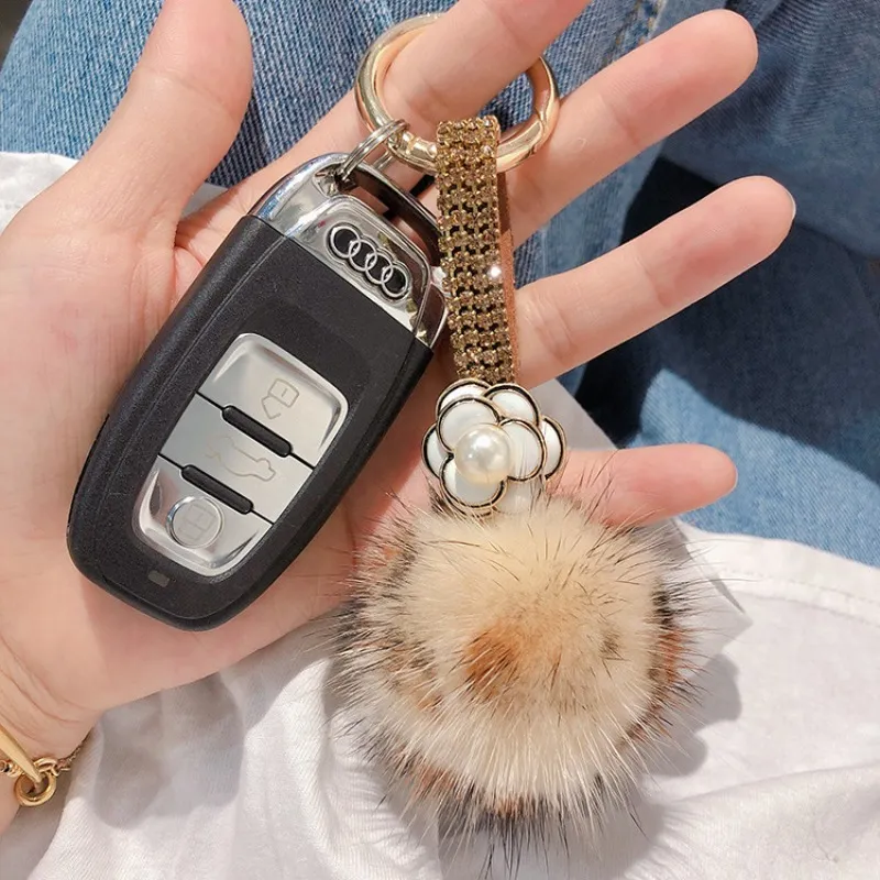 Rhinestone Camellia Keychain With Fluffy Mink Ball Bag Charm_voghion.com