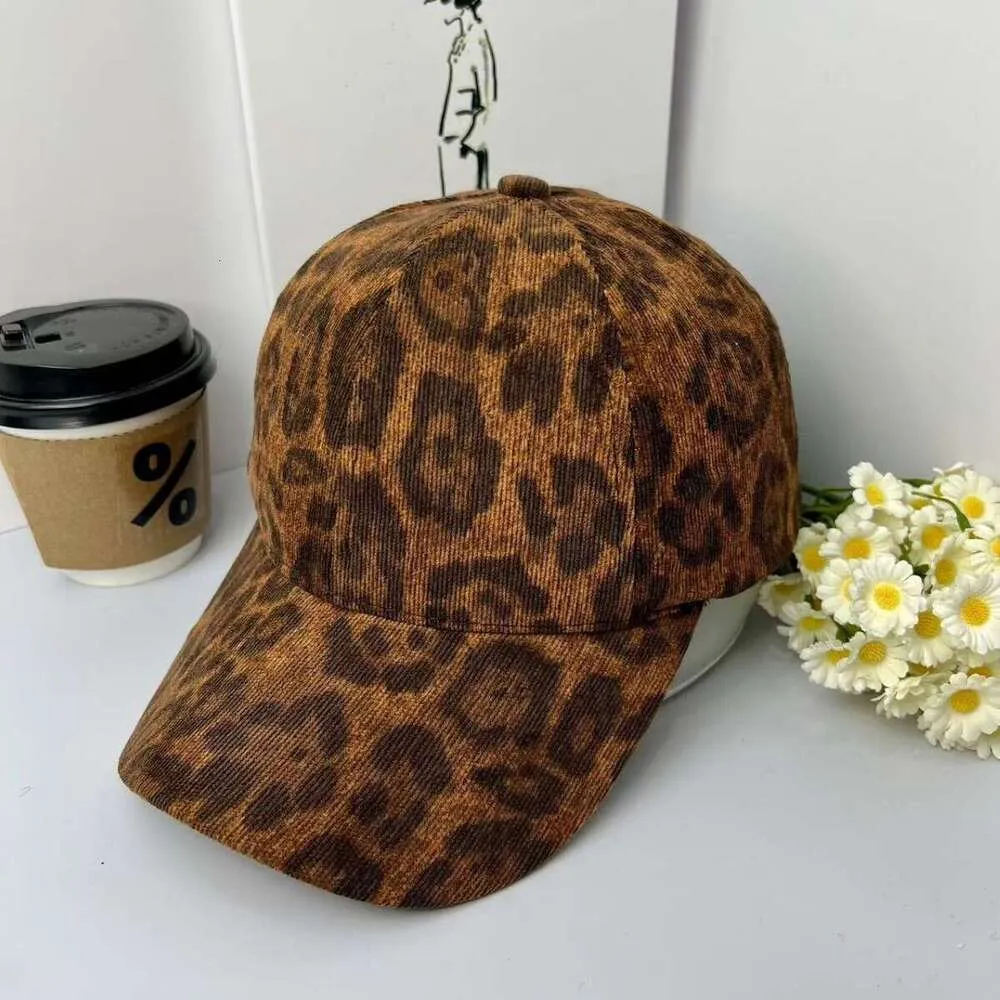 Faux Fur Leopard Print Canvas Baseball Cap for Women Summer  display picture 3