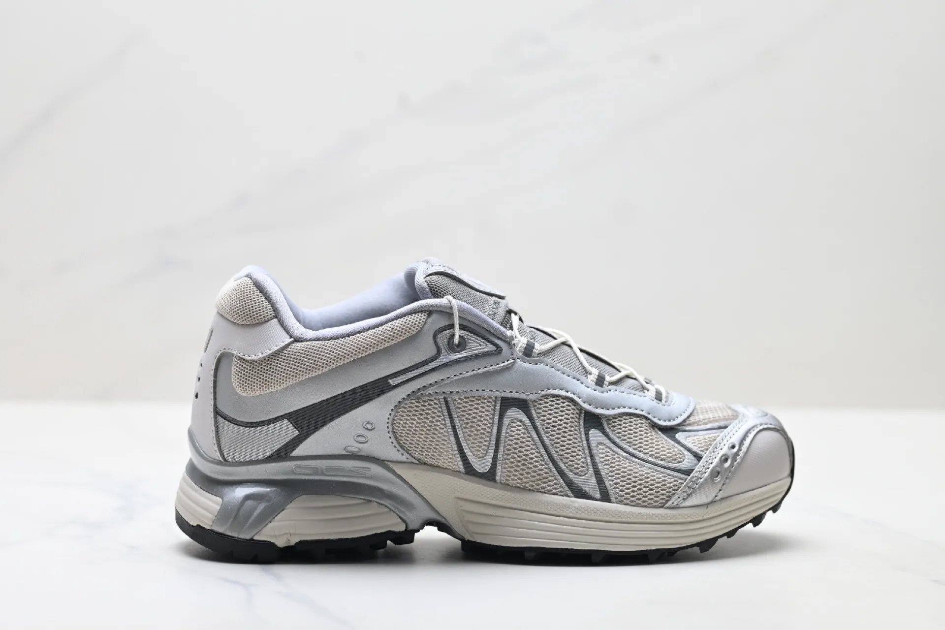 Whispers 10A Trail Running Shoes Breathable Canvas... From  display picture 1