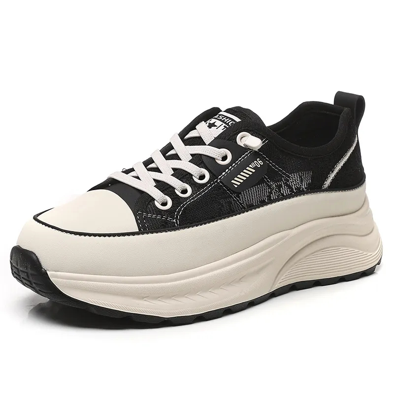 Sneakers plateau da donna in pizzo lacci neri bianchi chunky_voghion.com