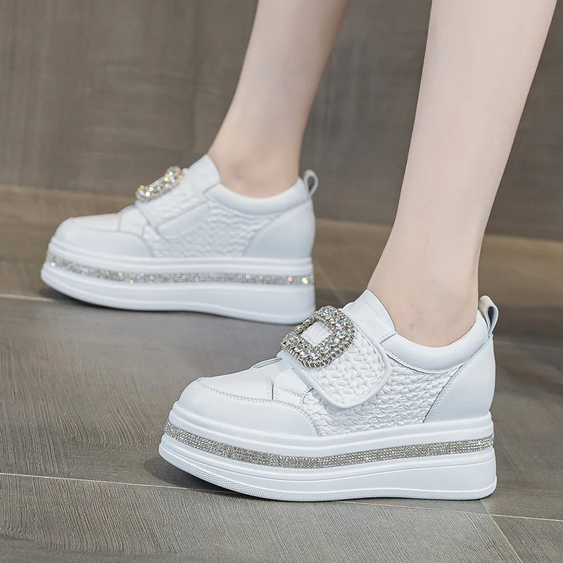 Damen Sneaker Mit Strassschnalle Und Verstecktem Keilabsatz_voghion.com