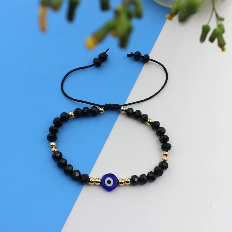 Set di collana e orecchini di lusso da donna con occhi azzurri, elegante e raffinato, 2026, con braccialetti e orecchini di design._voghion.com