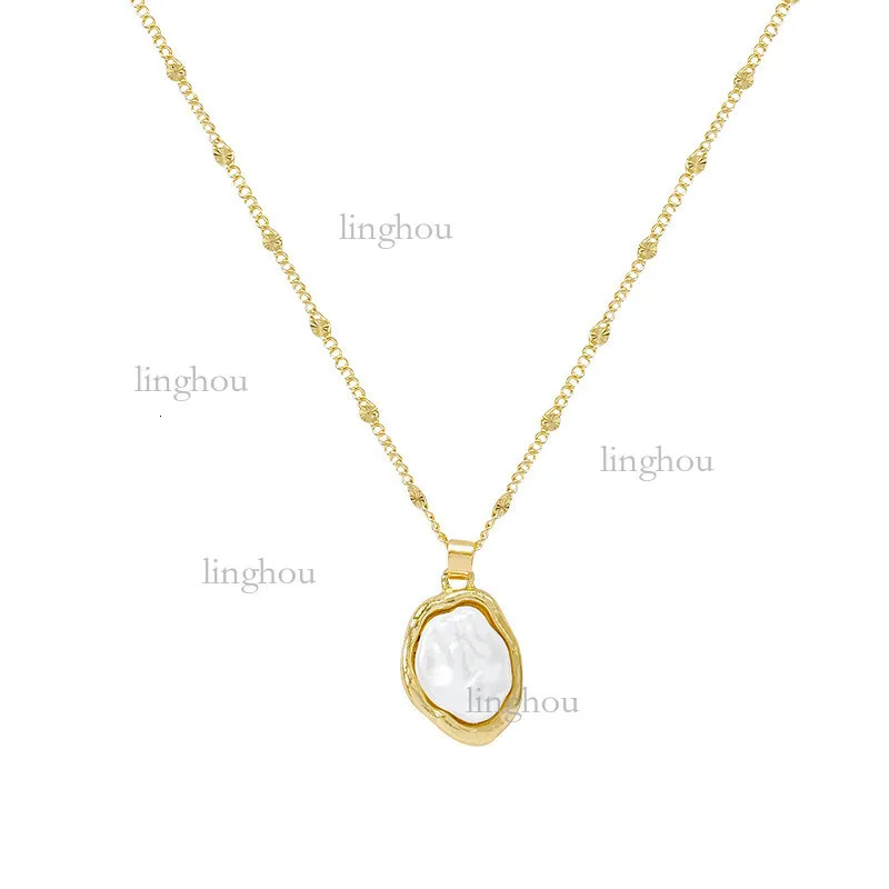 Collana di design 2026, marchio di lusso, gioielli da donna, nicchia, acciaio al titanio, texture di alta gamma, elegante pendente con zirconi e perle_voghion.com