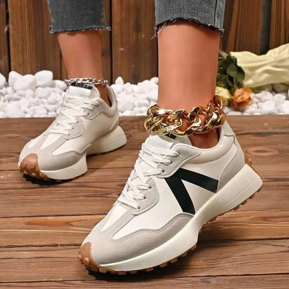 Running Sneaker Designer New Casual Versatile Thick Soled Sports Sneakers Fashionable High Quality Luxury Lace Up Shoes_voghion.com
