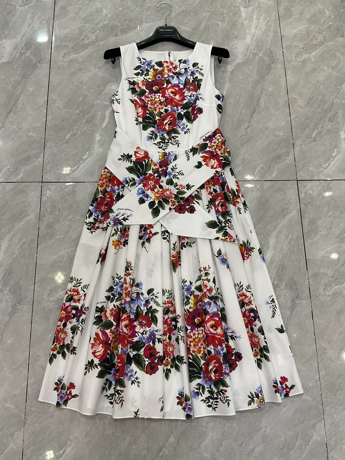 Midi cotton dress for women sleeveless floral print casual summer mid-calf  length from Dhgate Basic & Casual Dresses - price 195.73