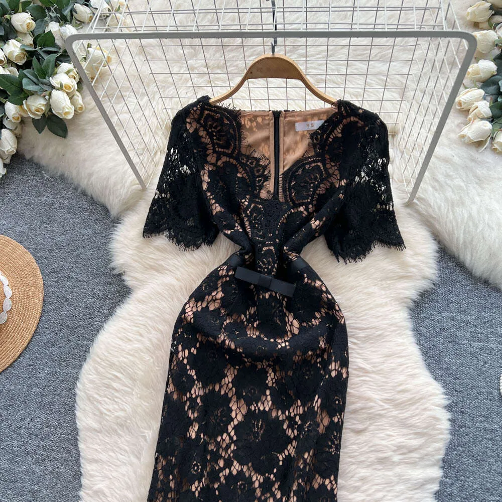 cute christmas cocktail dresses DRESSTELLS Green Velvet Dress for Women, Holiday Party Formal Wedding Guest with Long Sleeves, 2025 Winter Mother of Bride Evening Emerald Green S : Clothing, Shoes & Jewelry Size:18m long sleeve Ava Presley 40146 One April26 Short/Mini