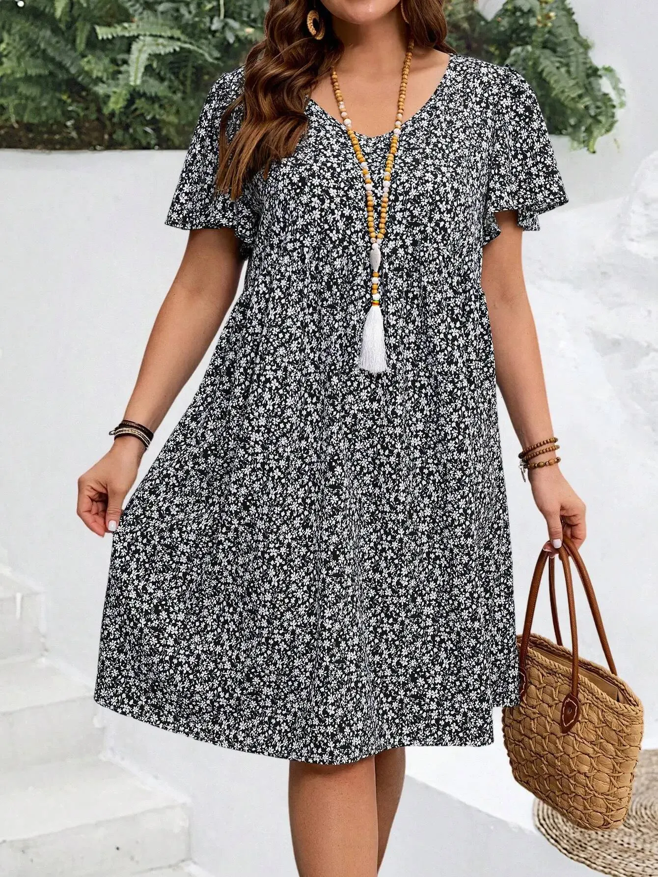 flowy knee length summer dresses Plus Size Women's Ditsy Floral Ruffle Sleeve Knee-Length Dress from Dhgate Plus size casual short summer dresses
