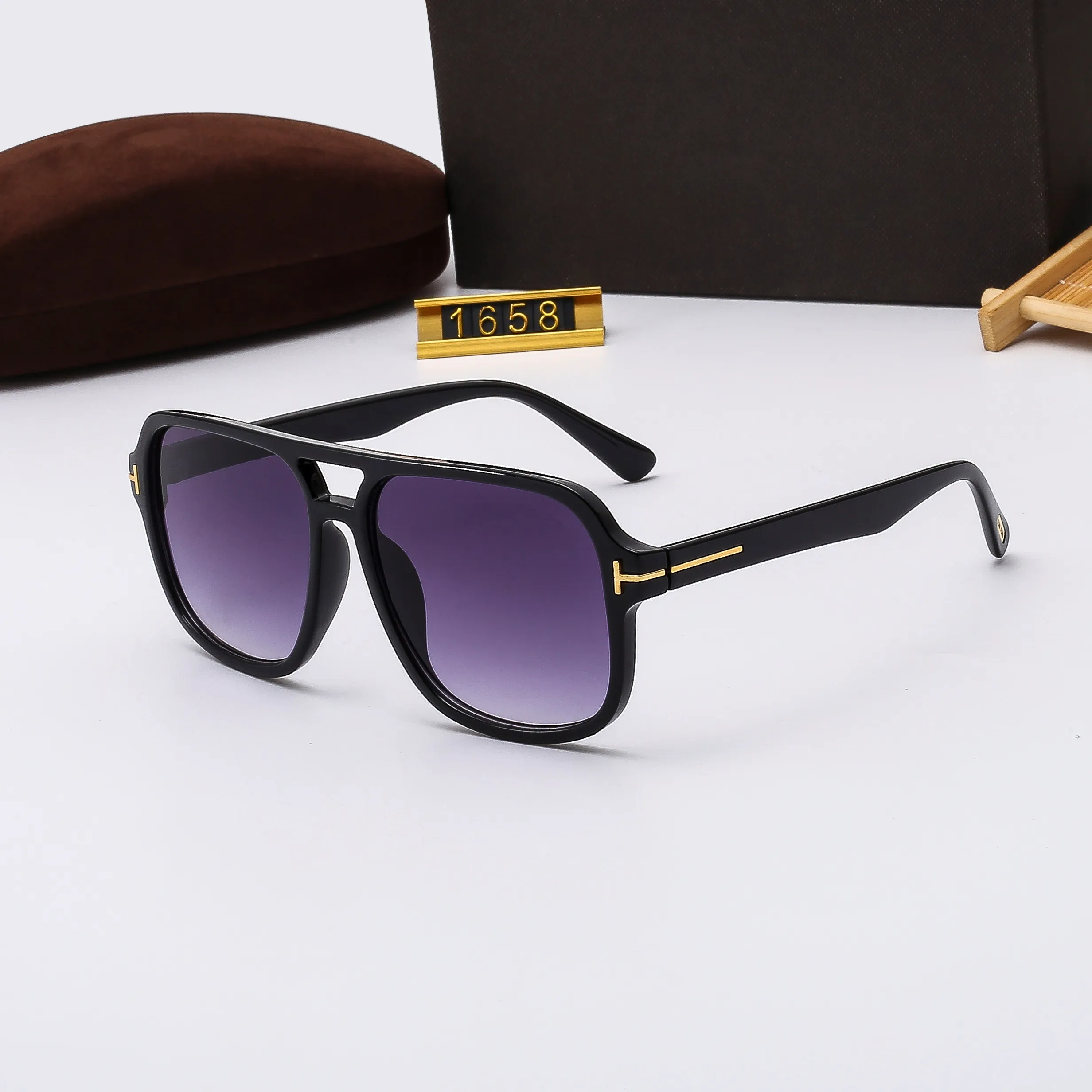 Oversized Square Sunglasses with UV 400 Protection, Acetate Frame Womens Square Fashion Sunglasses Oversized Thick Frame UV  main image 4