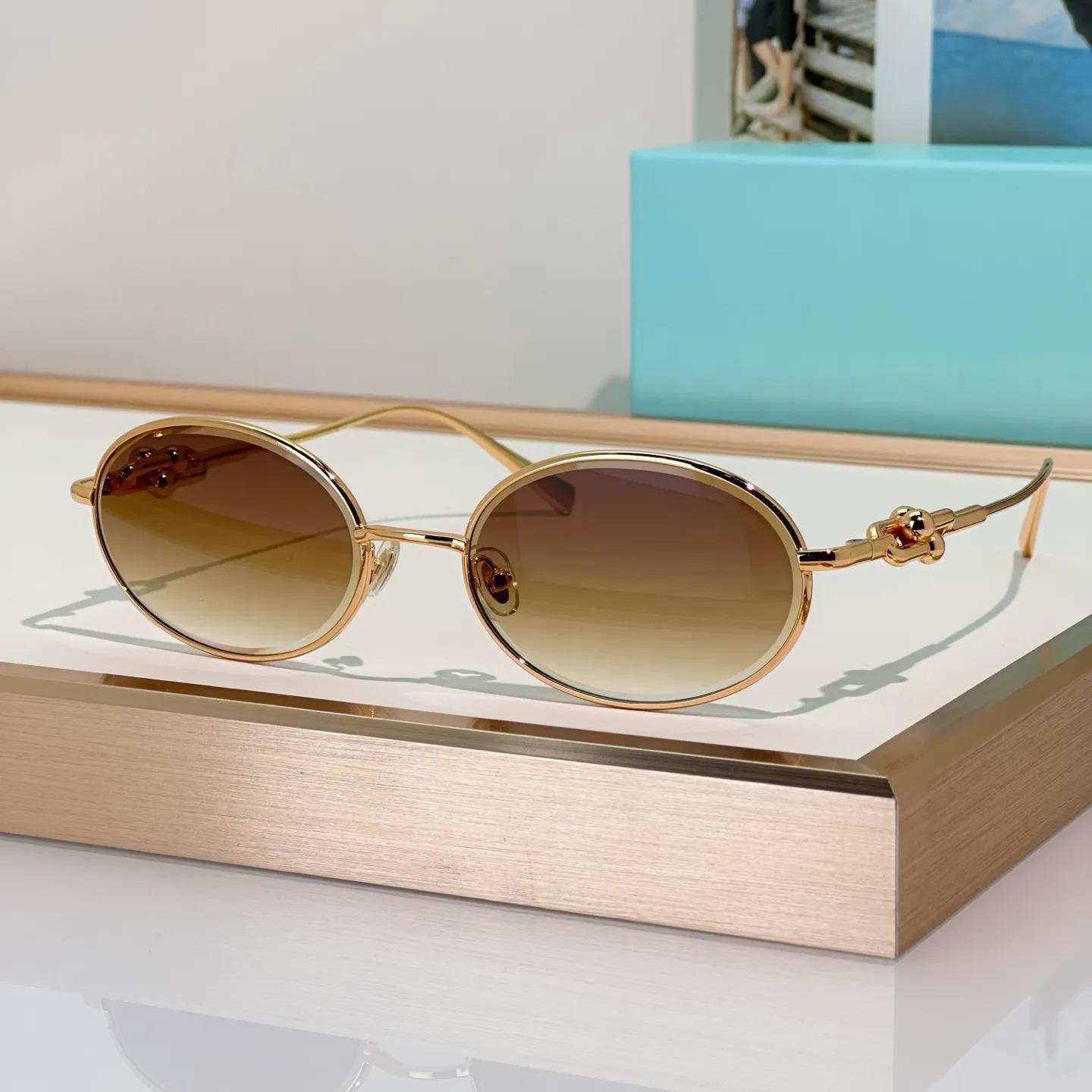 UV400 Metal Oval Full Frame Sunglasses for Men and Women 