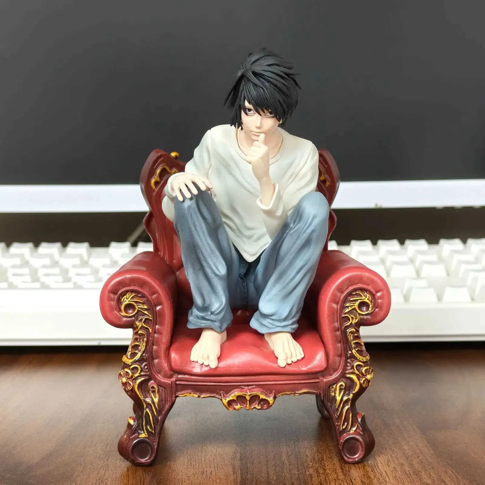 YENI Tam Boyalı Death Note L Lawliet Çömelme Kanepe Yi TL280.57