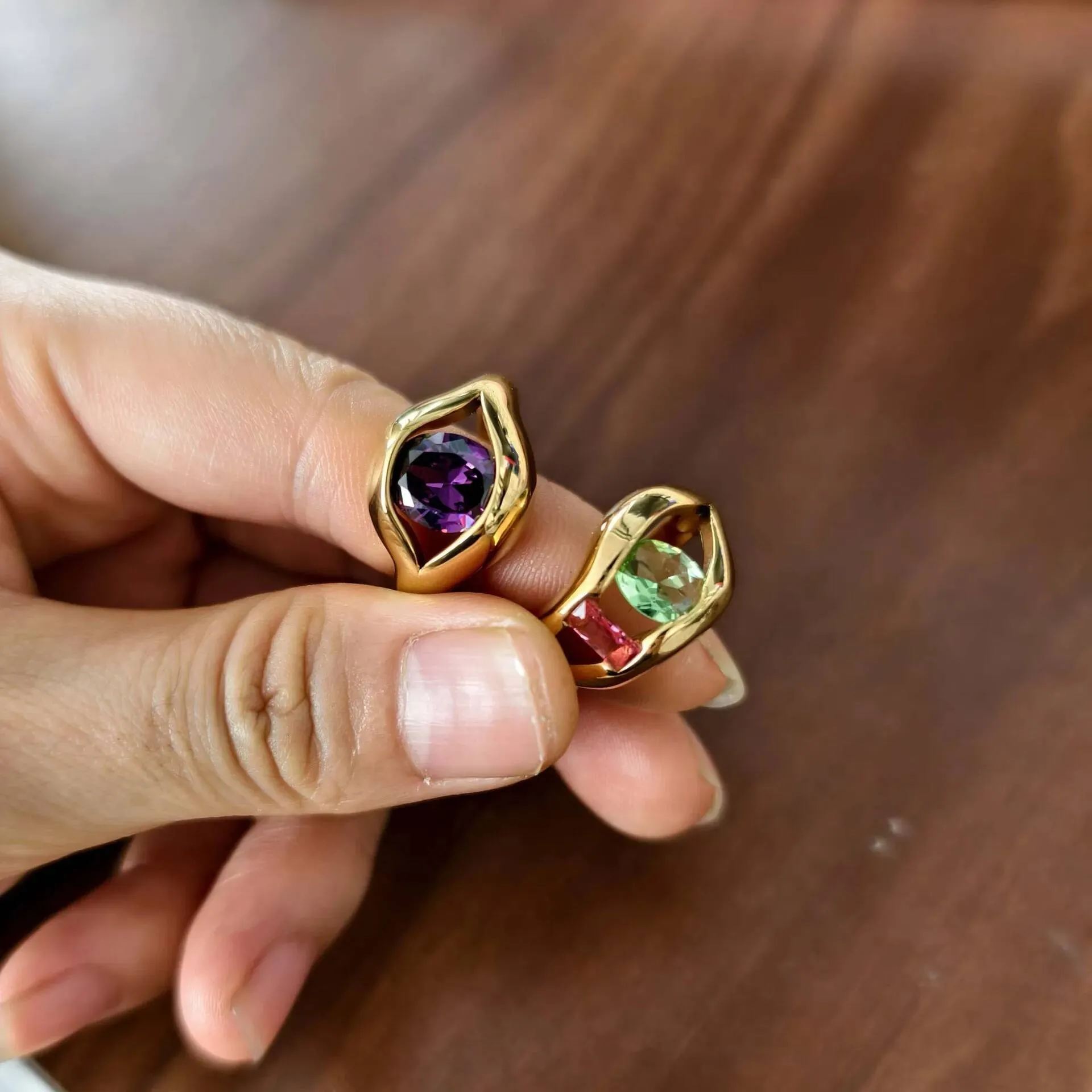 Golden Plated Fashion Unique Lip Design Ring For Women Cubic Zirconia Stainless Steel Finger Jewelry Accessories_voghion.com