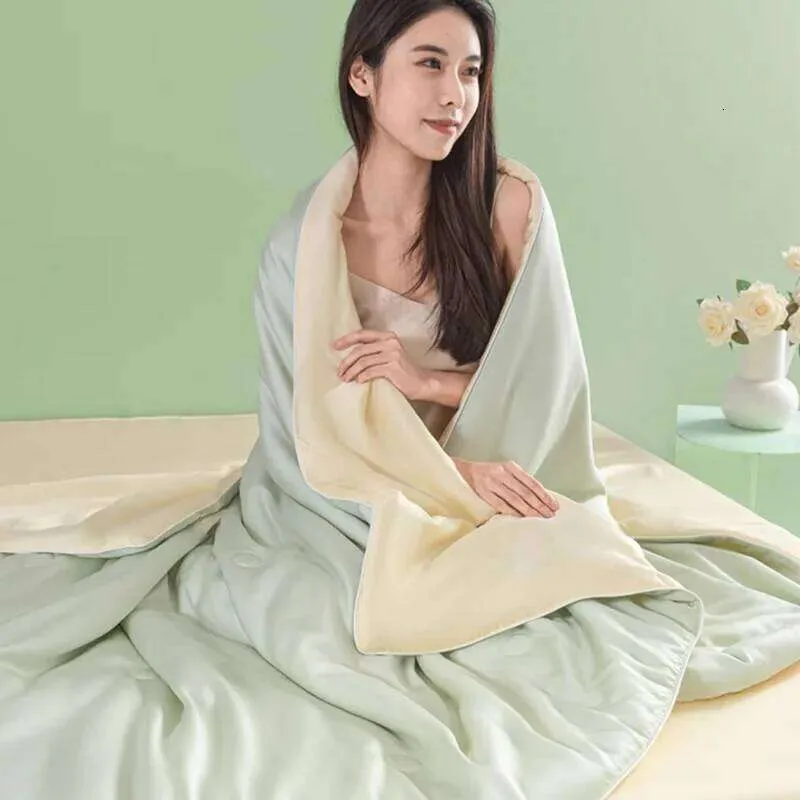 Summer Cooling Quilt And Pillowcase Set Silky Soft Bedding 3pcs_voghion.com