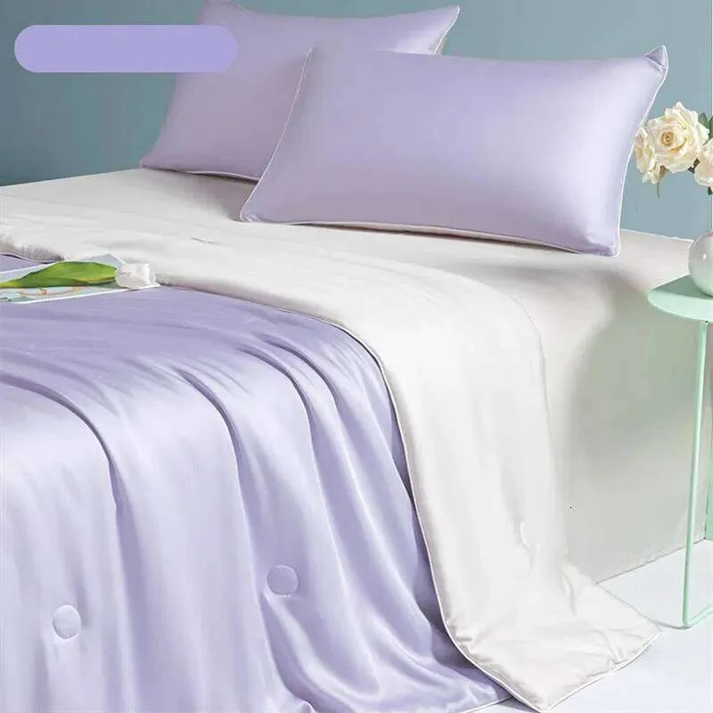 3Pcs Two-Color Summer Cooling Set Soft Silky Quilt And Pillowcase For Naked Sleep Skin-Friendly Thin Comforter Bedding_voghion.com