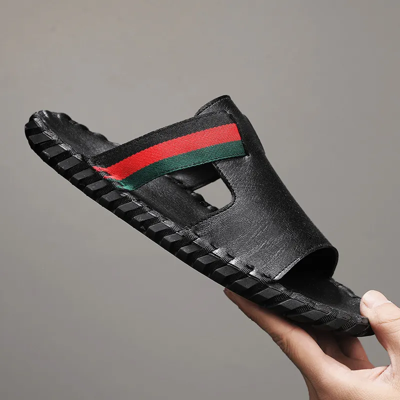 Fashionable Men's 2026s Summer New Design Trendy Retro Casual Indoor Outdoor Beach Versatile Slippers Free Shipping_voghion.com