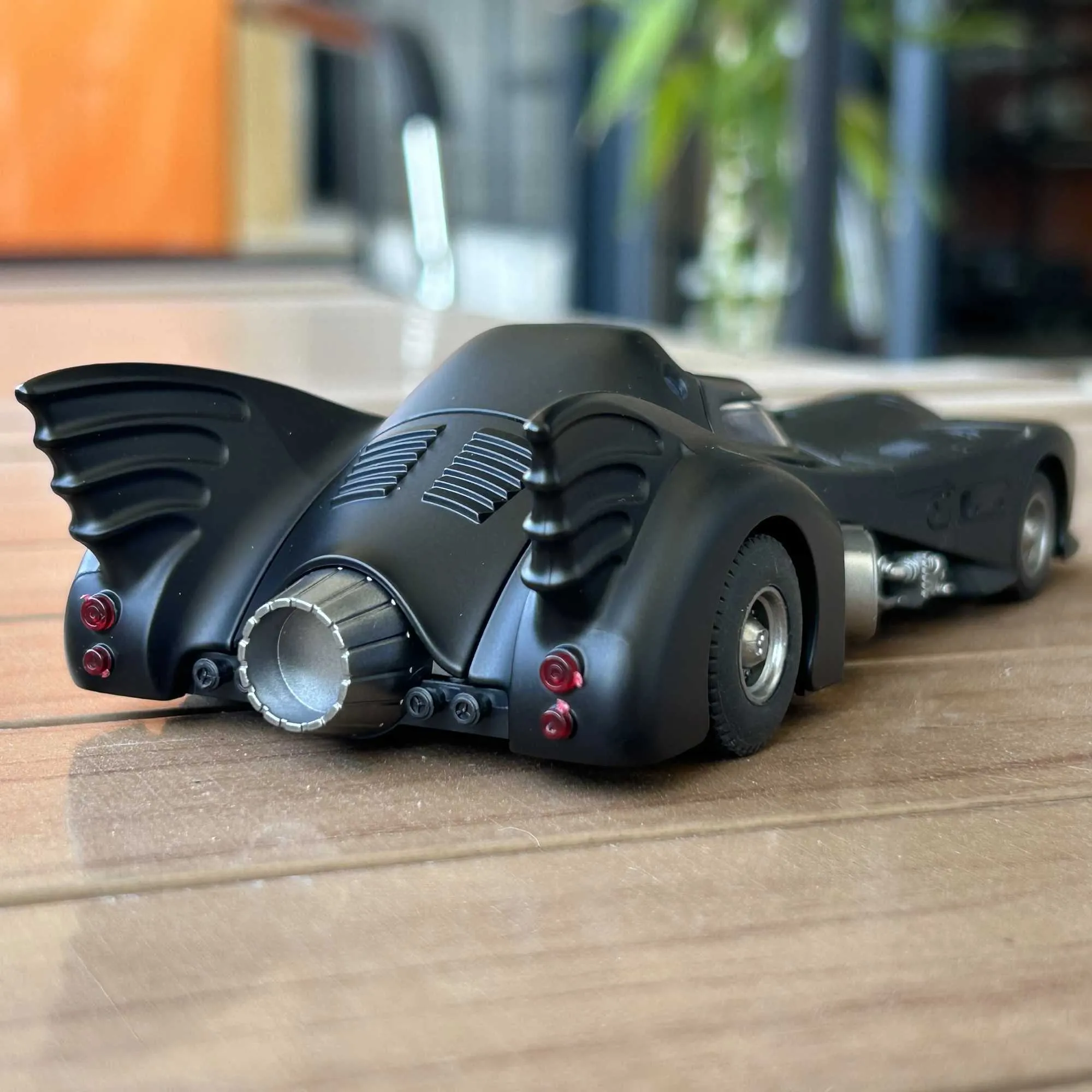 1989 Batmobile Classic Diecast Alloy Metal Model Car 1:32 Scale 
