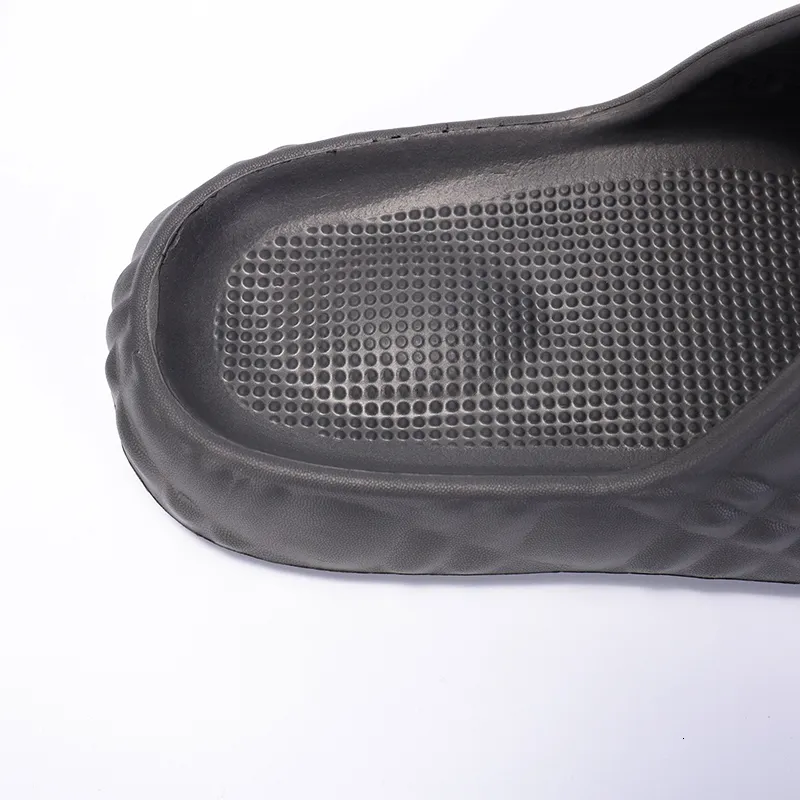 Slides Couple Ultra Light Trendy Plaid Pattern EVA Slippers Summer Outdoor Beach Sandals Fashionable Non Slip Solid_voghion.com