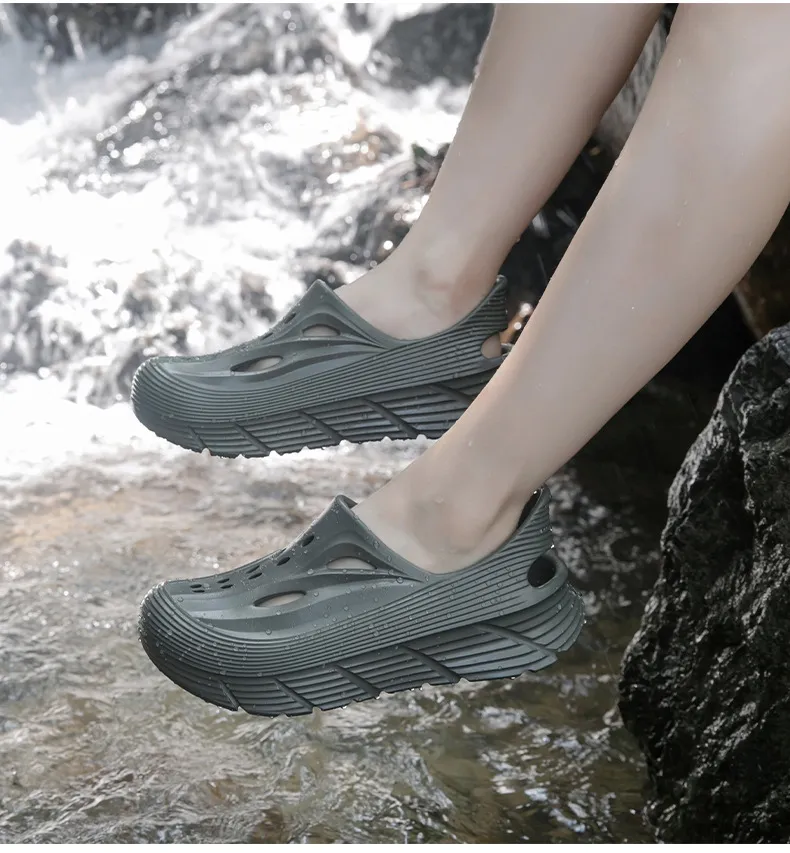 Men's Outdoor Hiking Sandals Lightweight Breathable Quick Drying_voghion.com