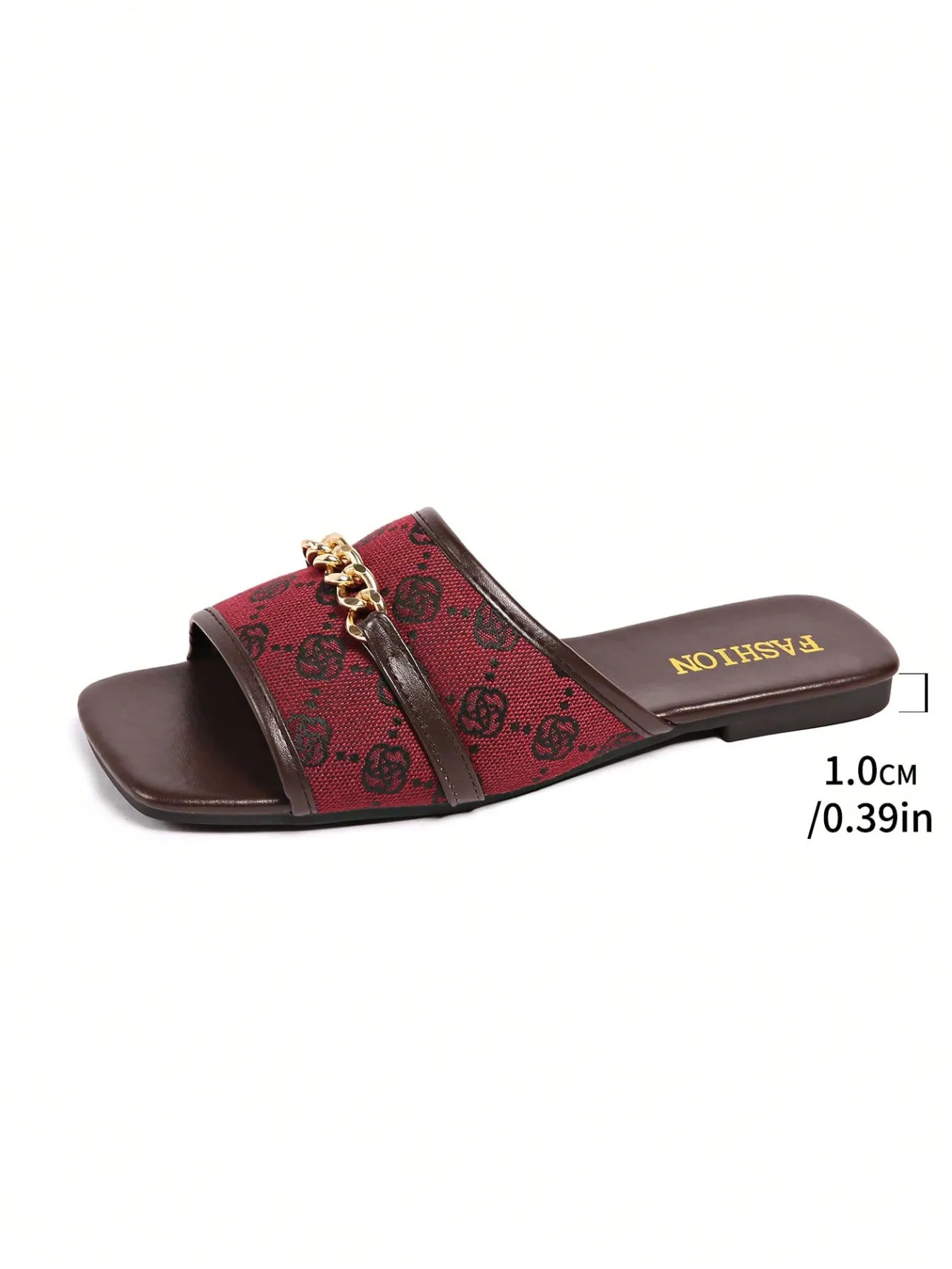 2026 New Women's Plus Size 36 43 Flat With Metal Chain Buckle Print Design Square Open Toe Outdoor Beach Slippers_voghion.com