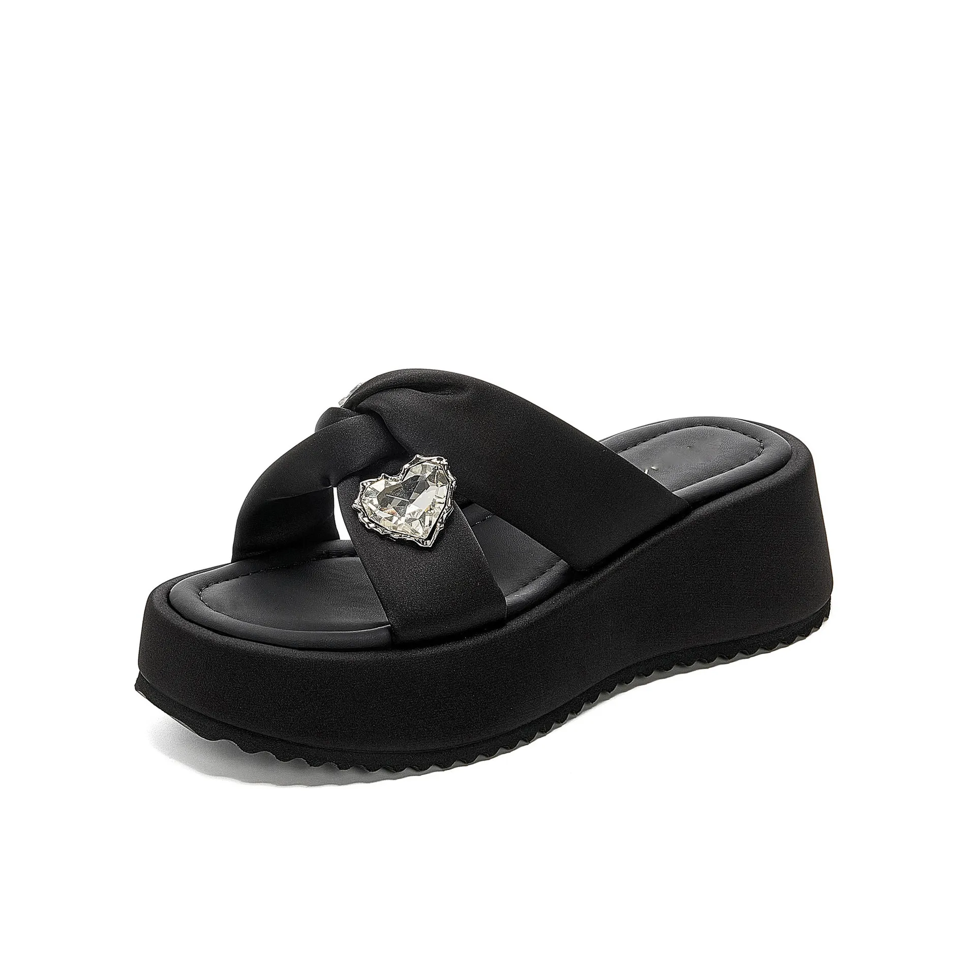 Thick One Piece Women In The Summer Of 2026 New Style For External Wear Soft Soled Rhinestones Comfortable And Cool_voghion.com