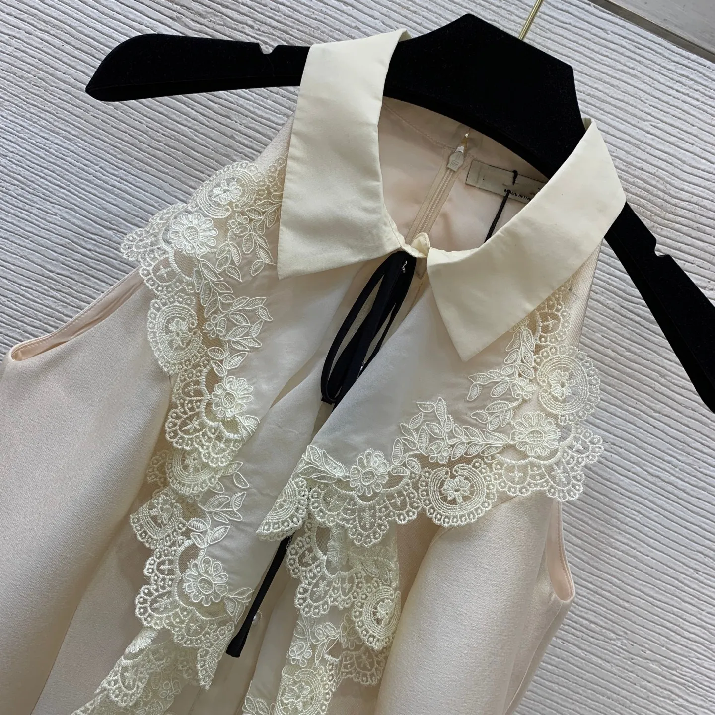 designs dresses ladies Discover 690 Woman dresses and kitenge maternity dress designs ideas