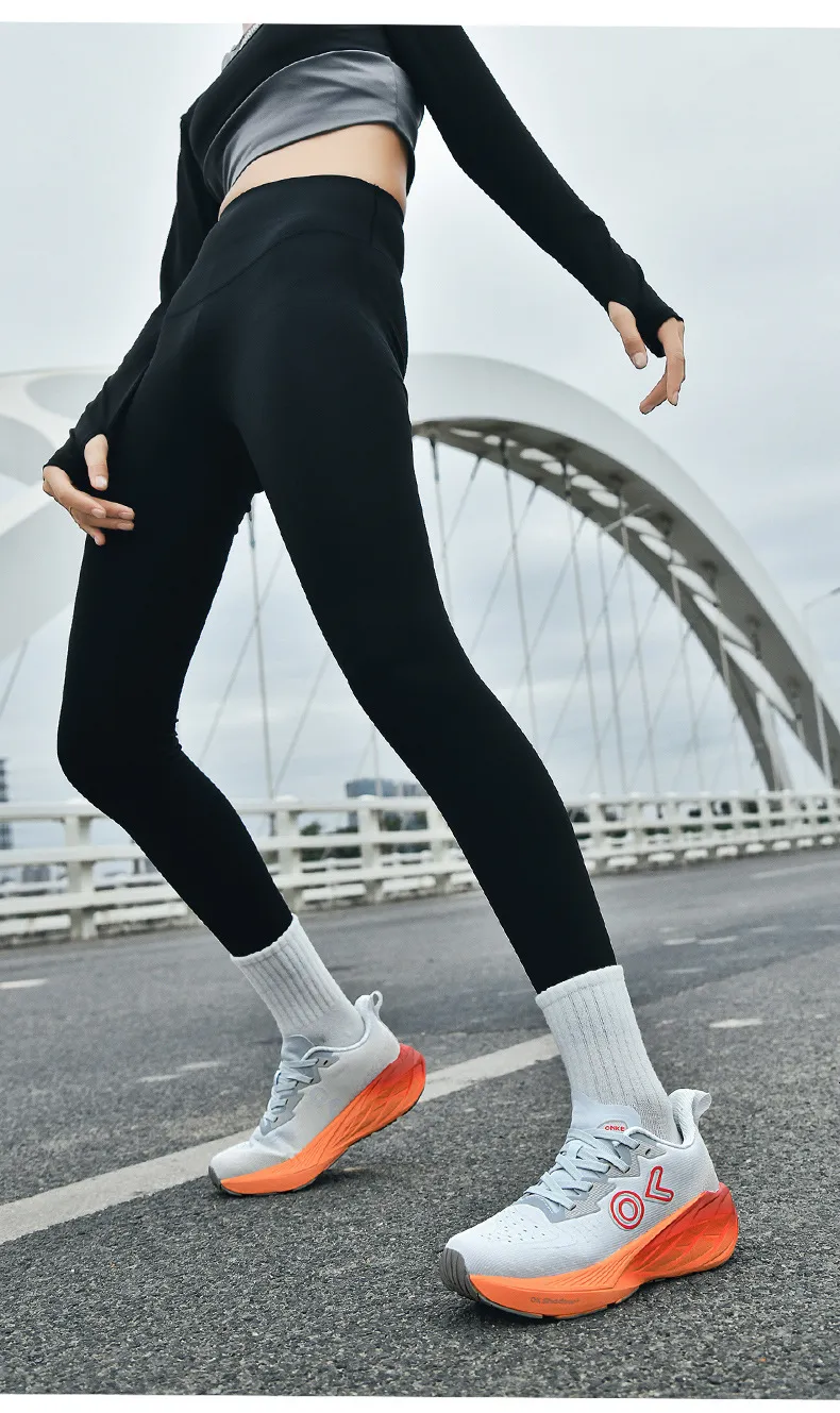 Black Chunky Mesh Dad Sneakers With Reflective Accents For All_voghion.com
