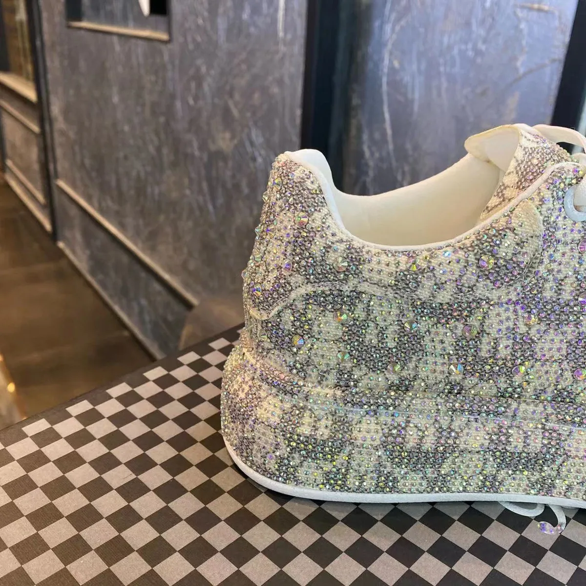 Men's Sparkling Rhinestone Platform Trainers With White Laces_voghion.com