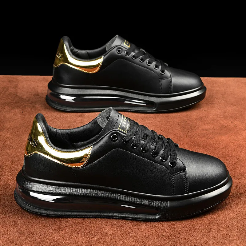 Schwarze Herren-Freizeitschuhe mit goldenem Absatz, strapazierfähigem Logo und luftgepolsterter Sohle_voghion.com