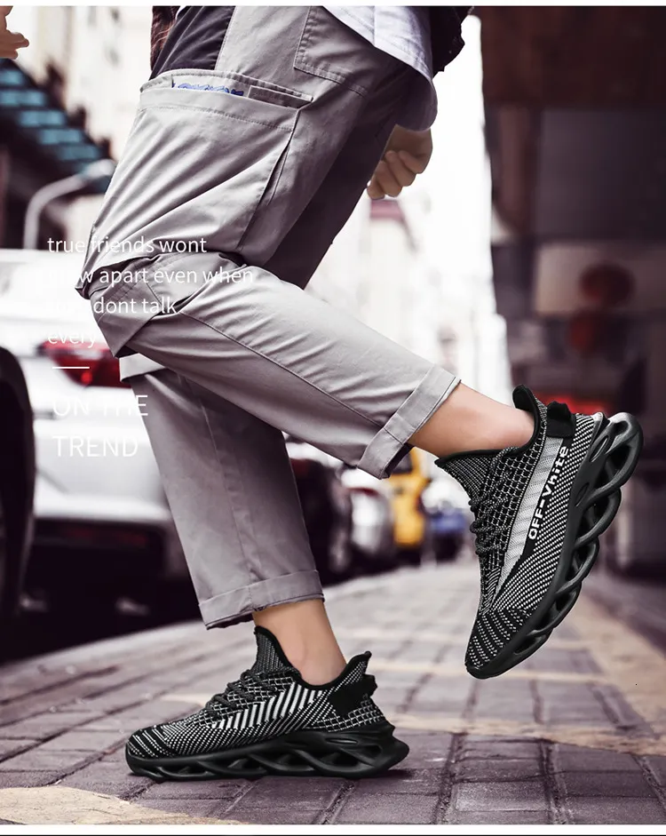 Men's All Black Blade Running Shoes Breathable Knit Upper Sole_voghion.com