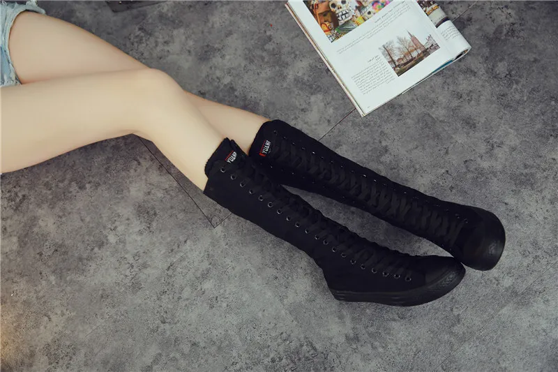 Botas altas de lona preta para mulher com absorção de choque_voghion.com