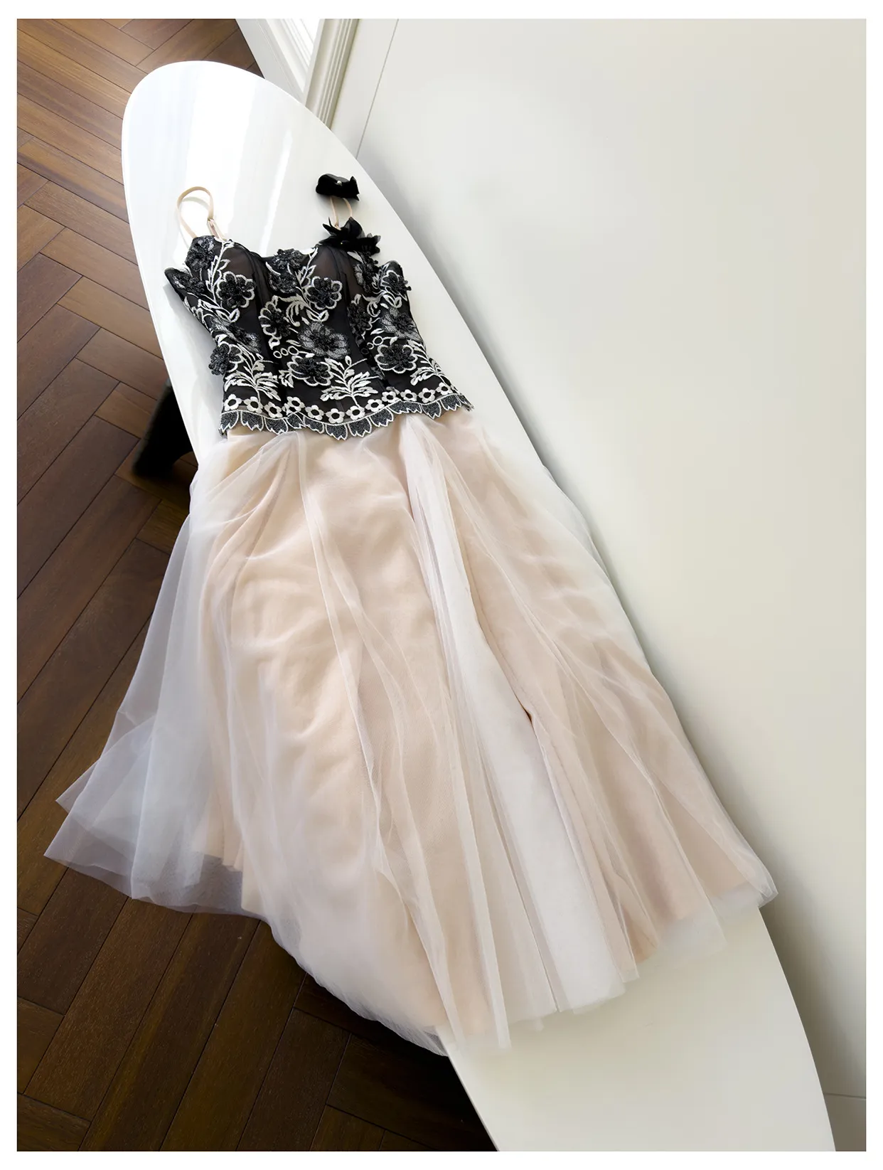 beige contrast color dress Spring Summer Embroidery Spaghetti Strap Square Neck Panelled Long Maxi Casual Dresses Y6A079673 Haute Couture Check Size Collection:Sea Cove Covers - White Perfect for weddings v_neckline Heels for Light Blue