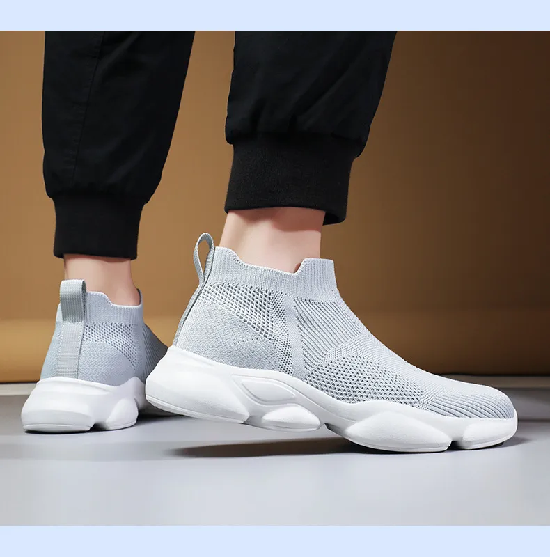 Mens Beige Knit Sock Sneakers Breathable Slip On Casual Shoes_vogvips.com