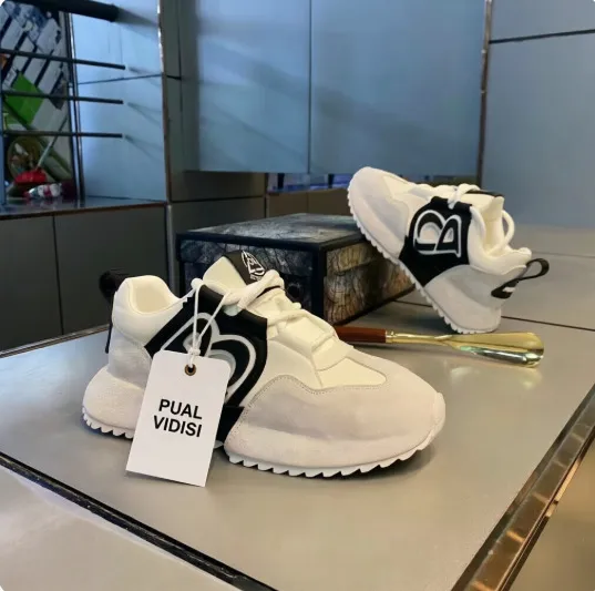 Mens Black White Color Block Casual Sneakers Suede And Leather Combination_voghion.com