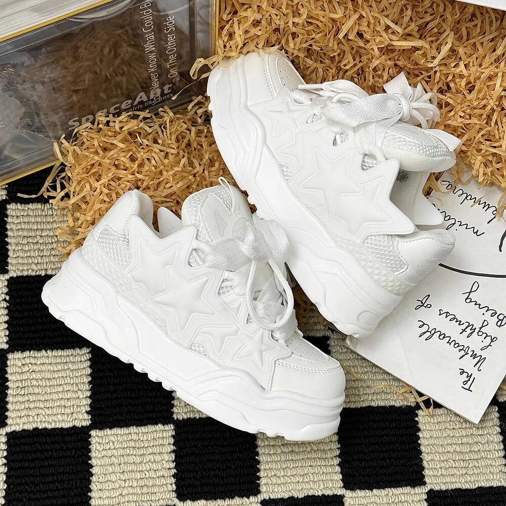 White Thick Soled Running Sneakers For Couples Height Increasing_voghion.com