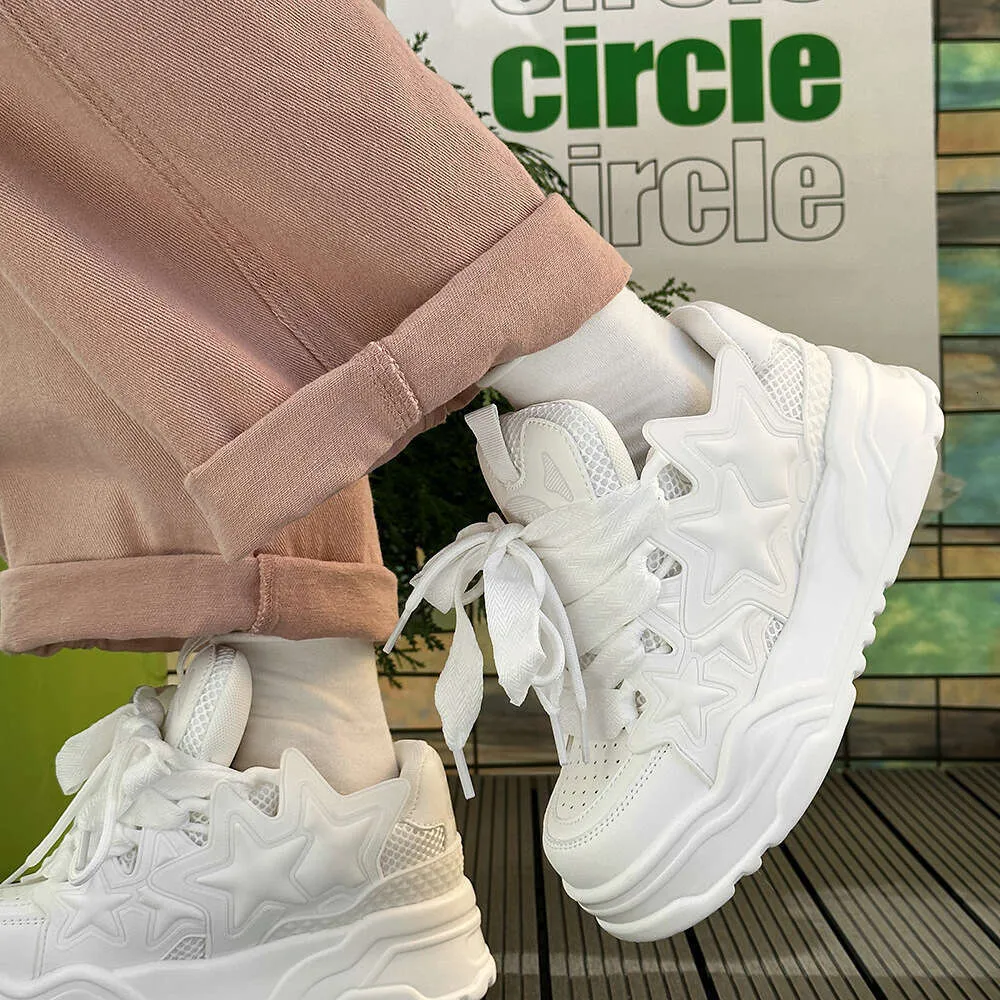 White Thick Soled Running Sneakers For Couples Height Increasing_voghion.com