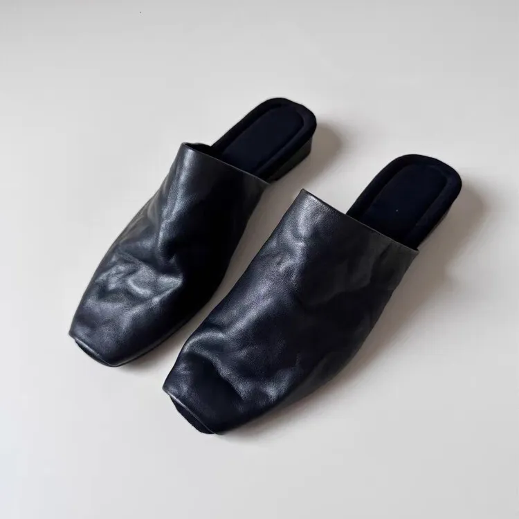 Womens Fashion Leather Mules Classic Square Toe Design Soft Padded Insole For Daily Commute And Smart Casual Outfits_voghion.com
