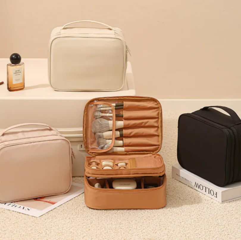 cloth travel makeup bag ELLISON + YOUNG TERRY STRIPED COSMETIC CASE TIMELESS NAVY These cruelty First Aid Makeup Bag |