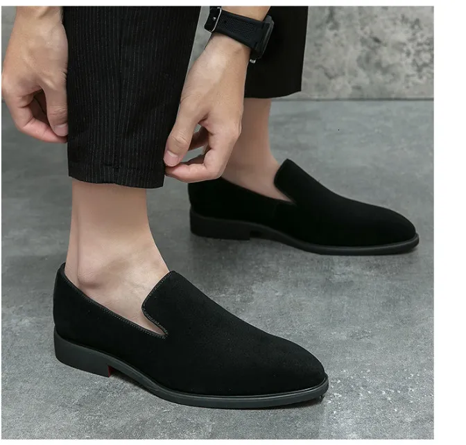 Mocassini uomo in scamosciato stile classico slip-on da passeggio_voghion.com