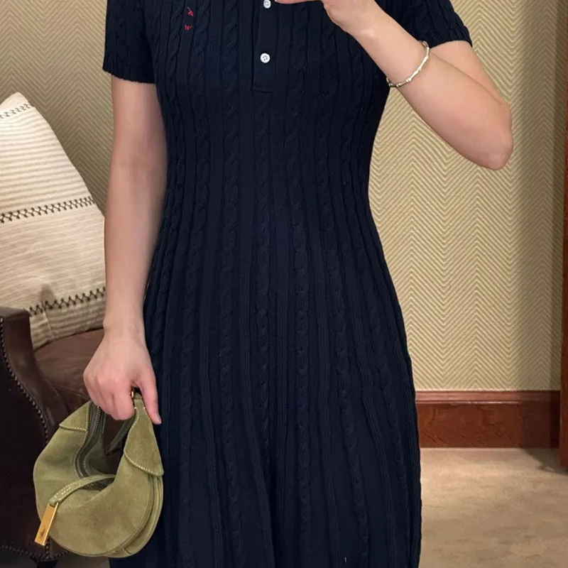 casual summer dress with built in bra ANYFITTING Dresses for Women Loose Fit Sleeveless Short Pockets Mini Sundress for Beach Vacation (Floral Grey Brown, Small) at Amazon Women's Clothing store group:Lifestyle Basics US Size:US48 - EU58 】Halter neck summer dress Wedtrend Women White Graduation