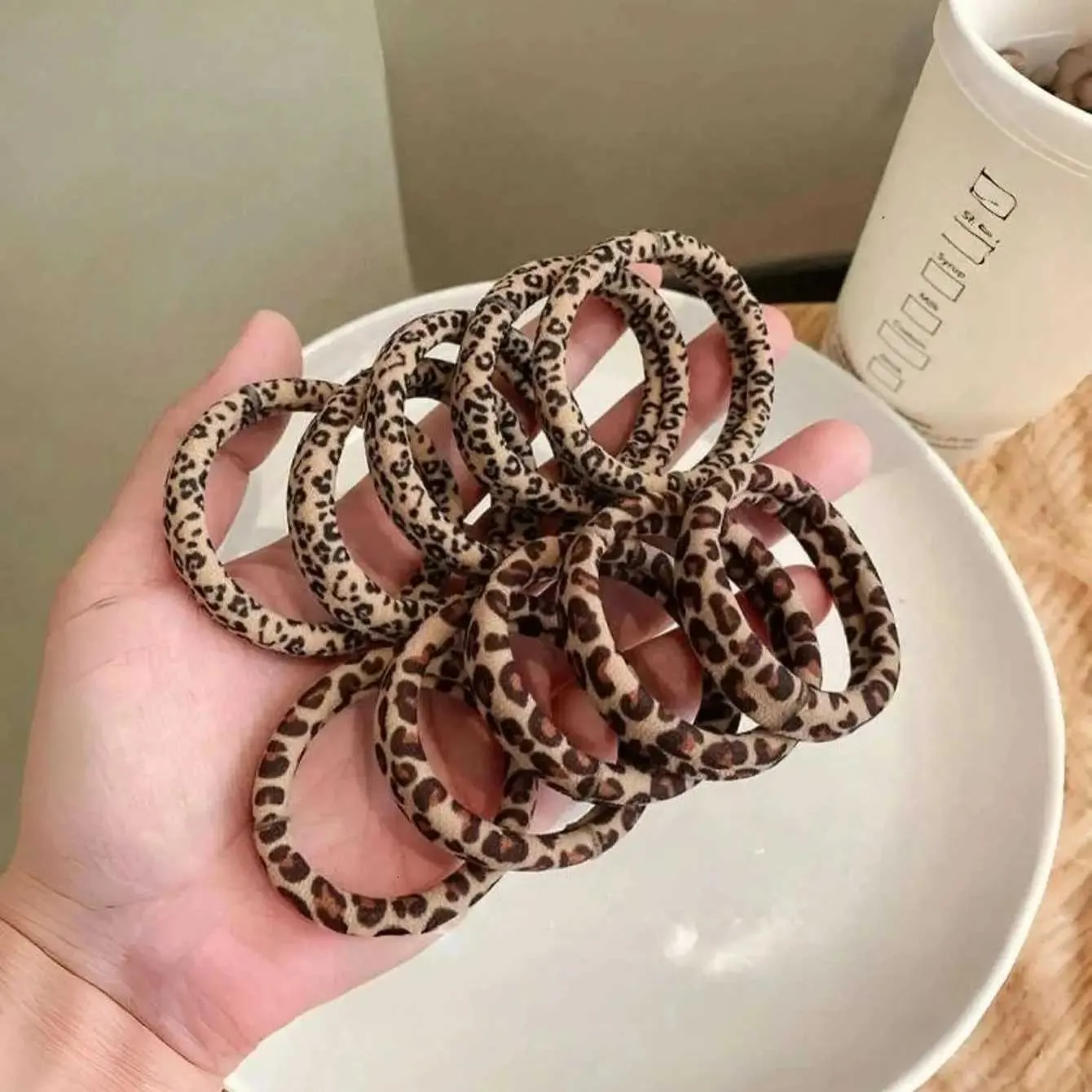 Leopard Pattern Hair Scrunchies Set Of 5 High... From  display picture 1
